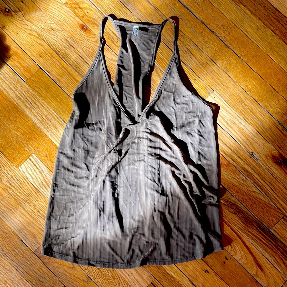 FREE PEOPLE RAZOR BACK TANK LARGE